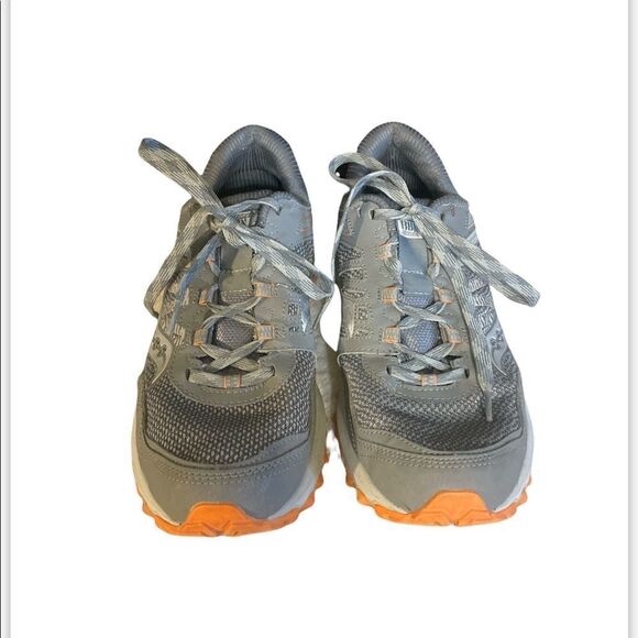 Saucony running shoes 10.5 (5000E) main image 4